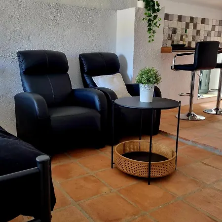 Cortijo Naturista Con Vistas-clothing Optional * Oria