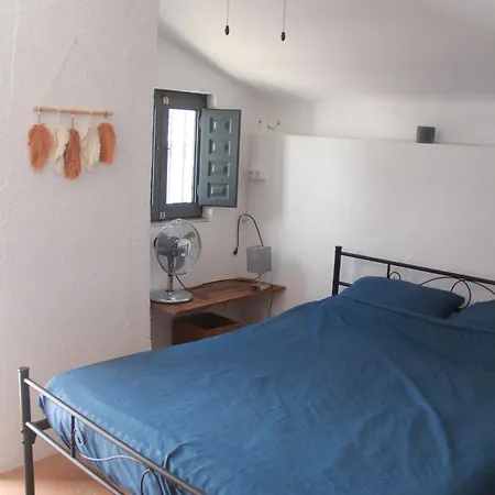 Cortijo Naturista Con Vistas-clothing Optional *